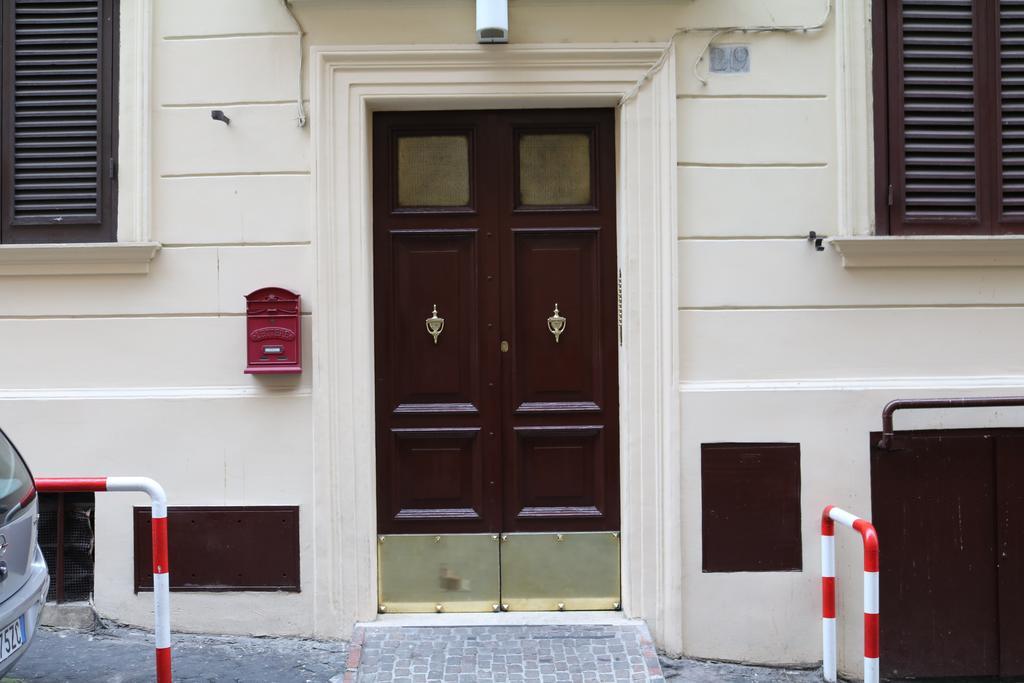 Gianicolo'S Hill Suite Apartment Rome Extérieur photo